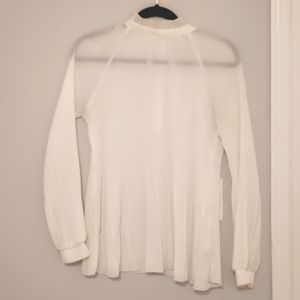 HIGH NECKLINE CREPE BLOUSE